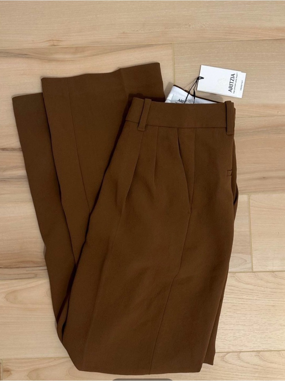 Aritzia effortless pants - Crepette